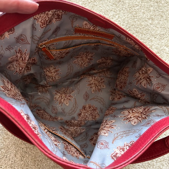 HOBO purse. - Picture 4 of 7